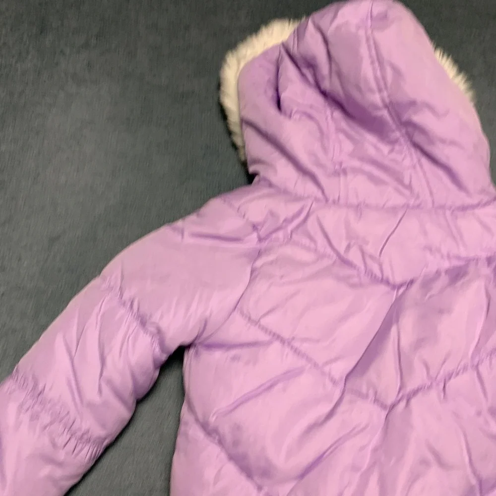 London Fog Puffer Jacket Girls S/4 Purple Faux Fur Trim Hood Fleece Lined Warm